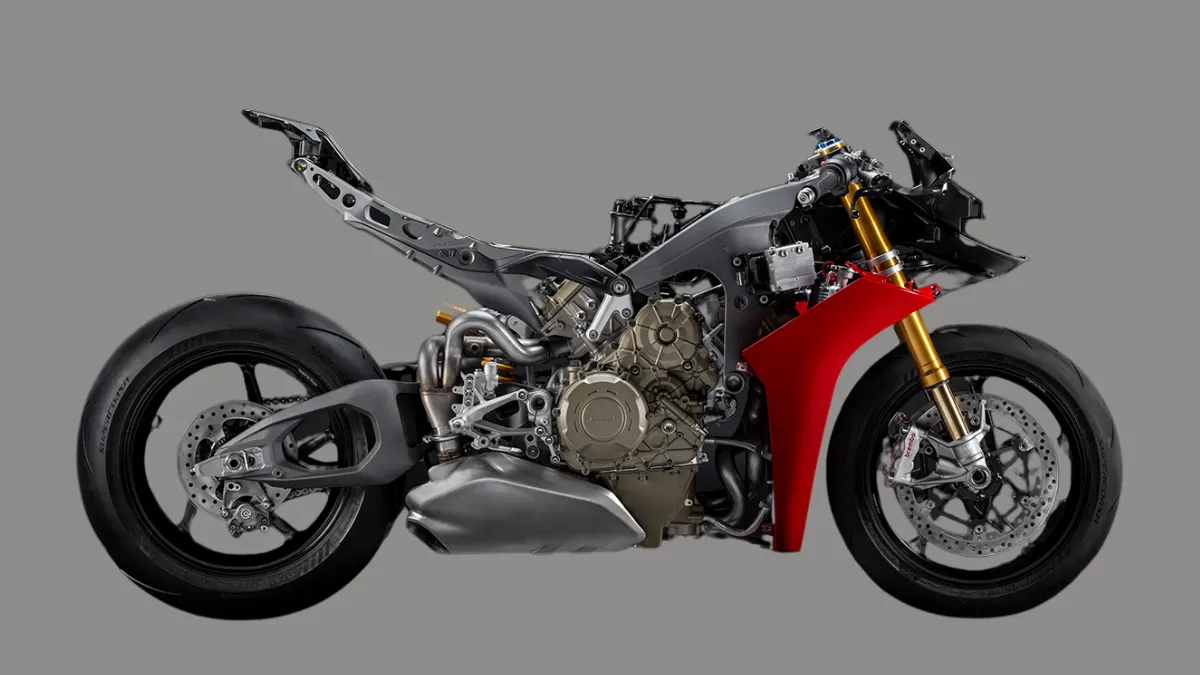 Ducati Panigale V4 engine details 