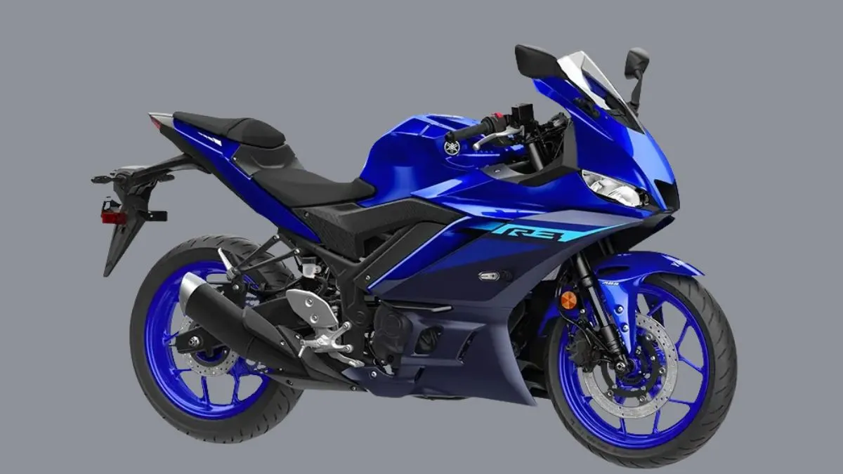 Yamaha R3 engine space