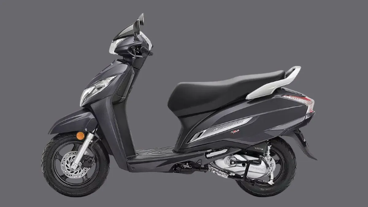 Activa 125 LED headlight and stylish body design