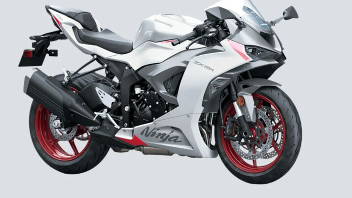 	636cc Inline 4-Cylinder Liquid Cooled Engine of ZX-6R