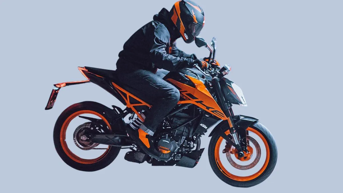 KTM 200 Duke-engine-performance-on-highway

