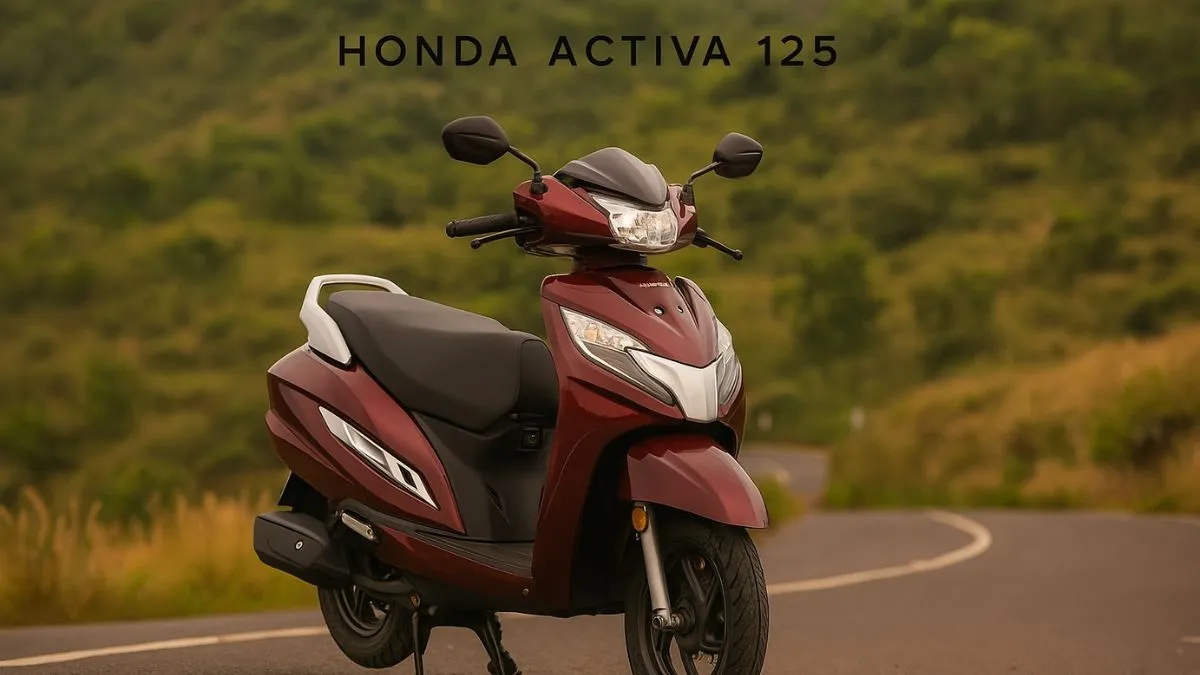 Honda Activa 125 premium scooter front view