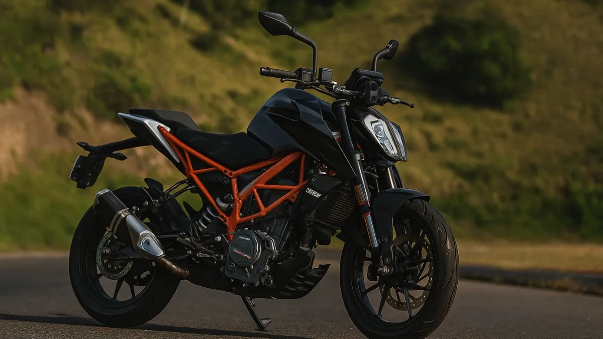 KTM Duke 390 2024 मॉडल का एग्रेसिव डिज़ाइन