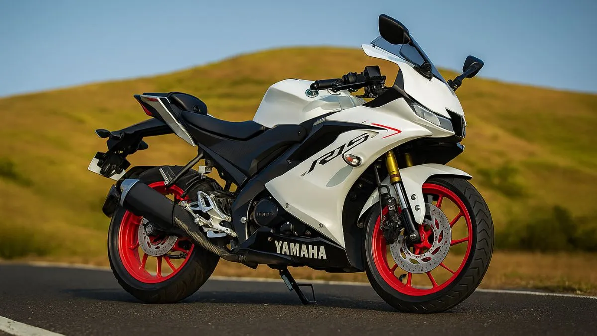 Yamaha R15 V5 expected design inspired by R1 and R7 sports bikes